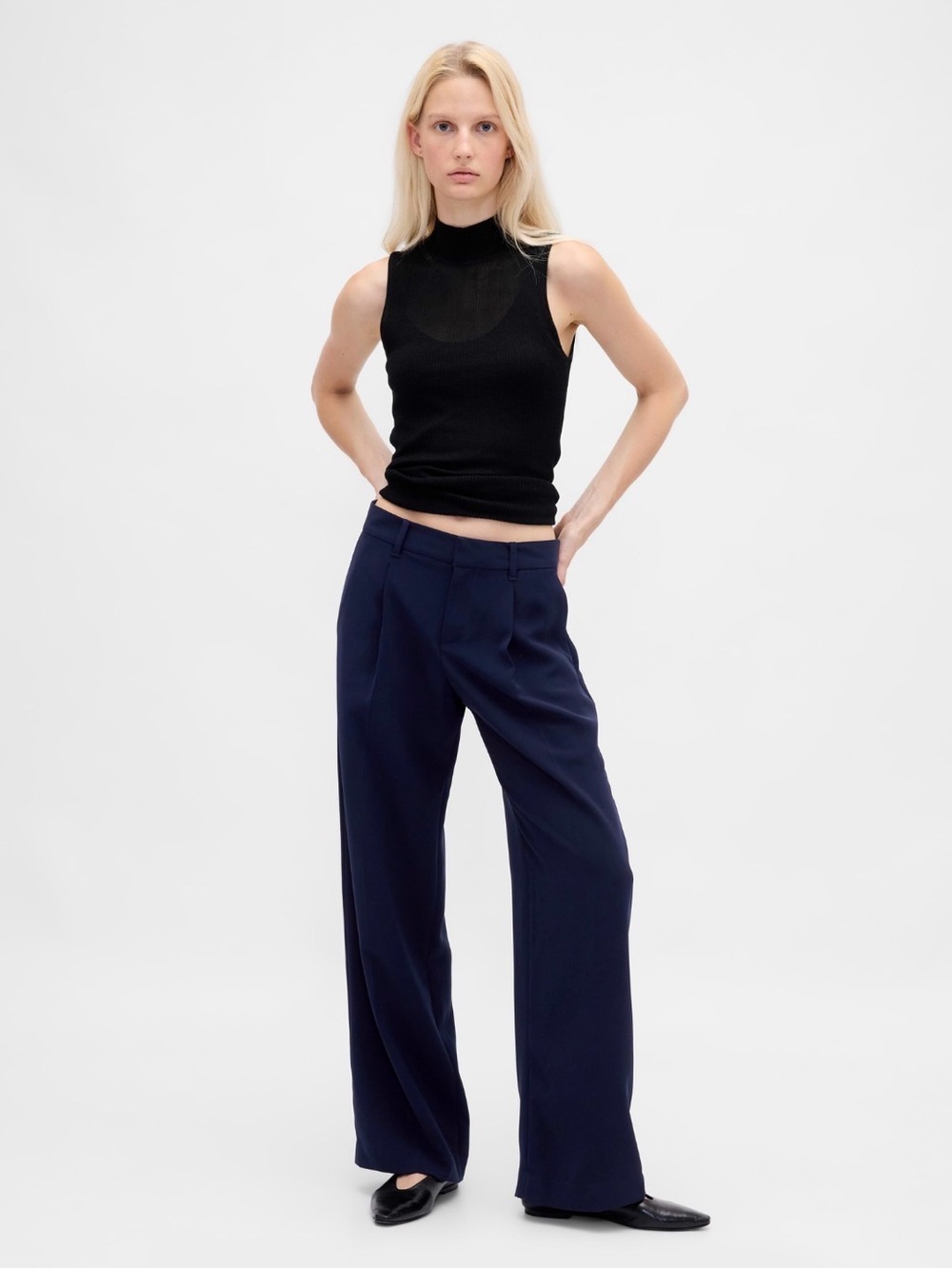 NWT Gap 365 Low Rise Pleated Wide Leg Navy Trousers Sz 6 (#800531)